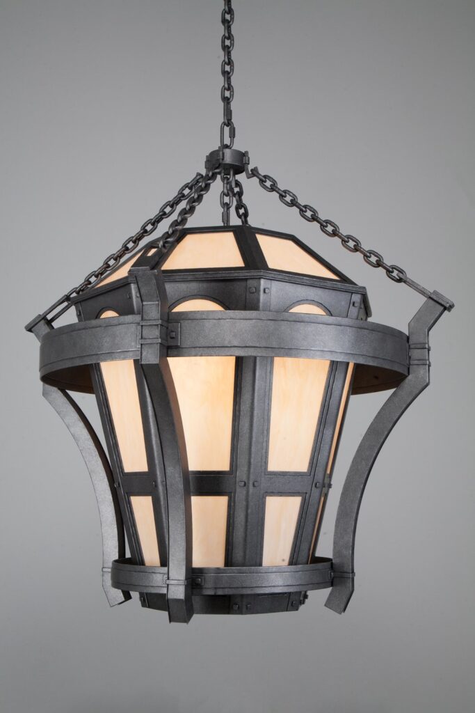 signature CLEAN-LINED CRAFTSMAN chandelier