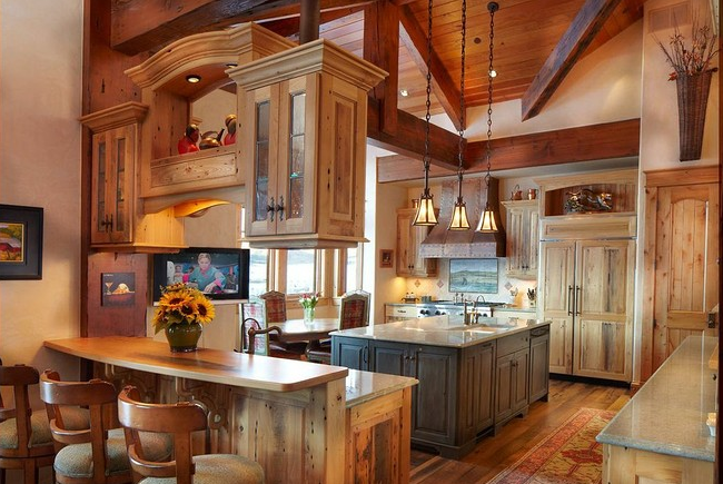 Steamboat Mountain House Kitchen with pendant lights